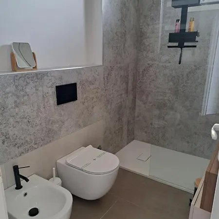 Apartament La Finestra Sul Mare